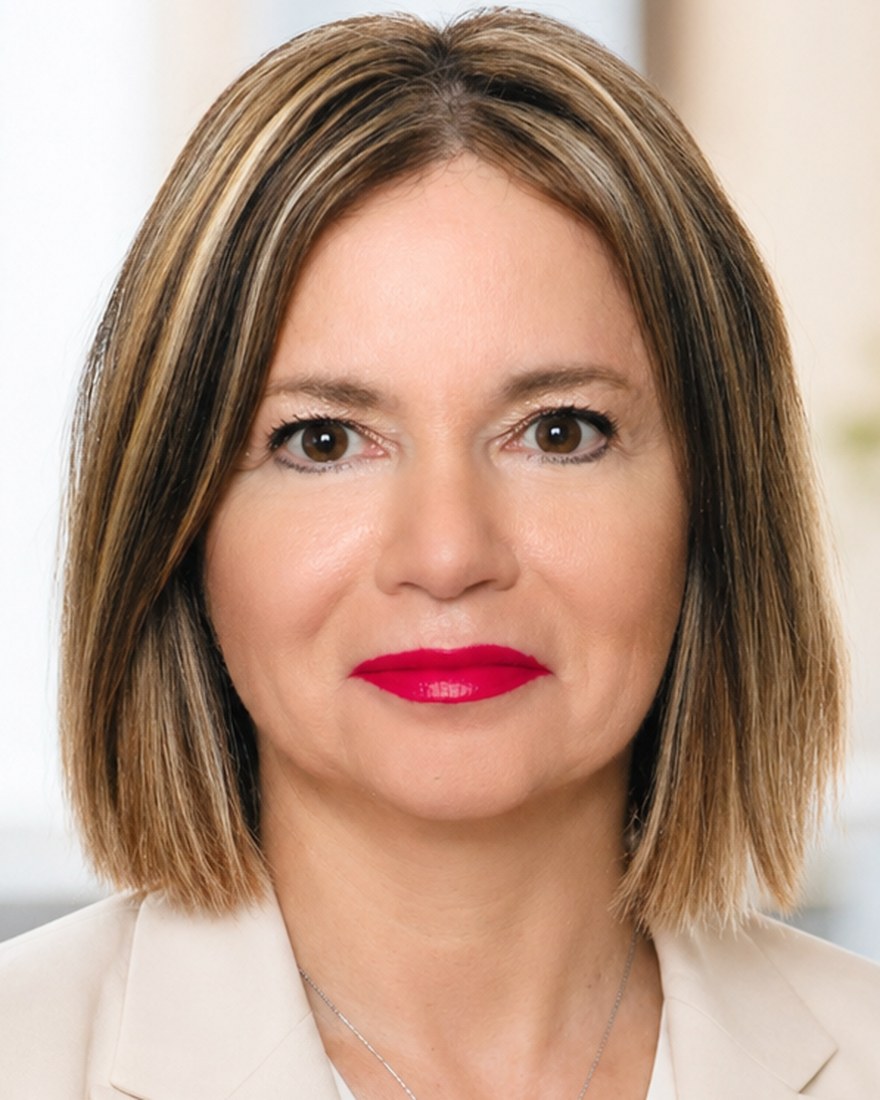 Aljona Hartfeld – Office, Dokumentation und administrative Koordination Kanzlei Dr. Kraemer